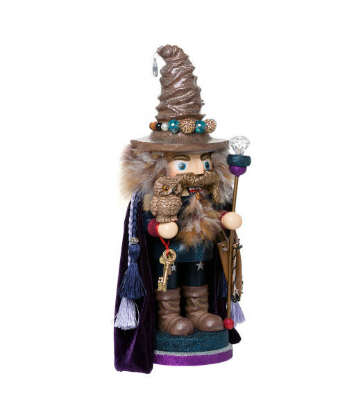Casse-noisette sorcier avec hibou