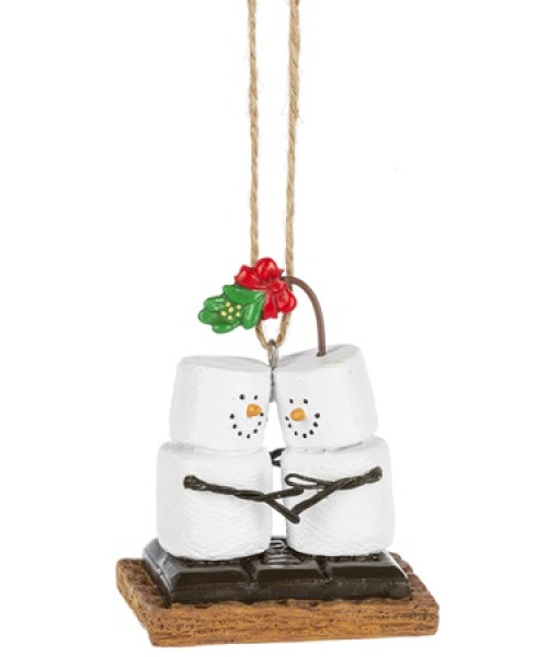 O-s'mores Kissing Mistletoe