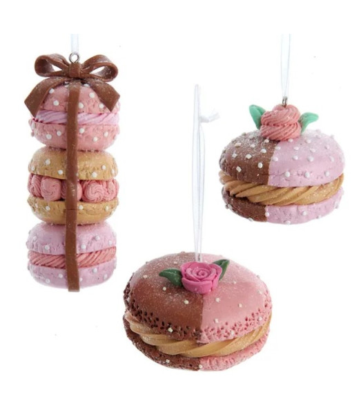 Macaroon with Flower Ornament