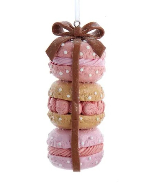 Macaroon with Flower Ornament