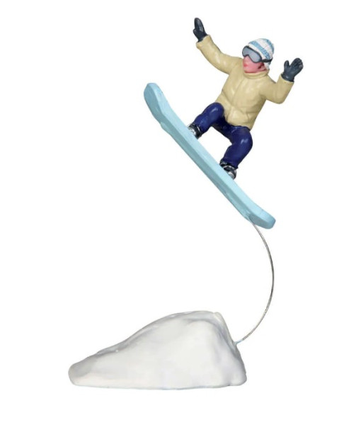 Snowboardeur prenant l'air