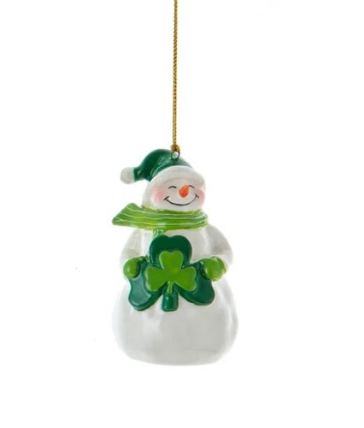 Ornement, bonhomme de neige irlandais avec grande feuille de trèfle