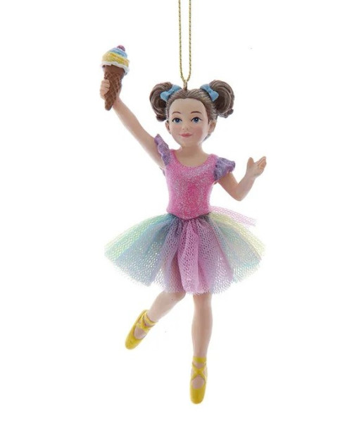 Ornement, ballerine en rose tenant un cornet de glace.