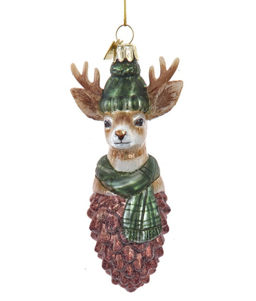 Ornement en verre Noble Gems, un cerf avec une écharpe sur un cône de pin