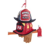 Ornement en résine, équipements de lutte contre l'incendie.